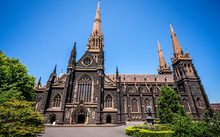 วิหารเซนต์แพทริค (St Patrick's Cathedral) เมืองเมลเบิร์น (Melbourne)