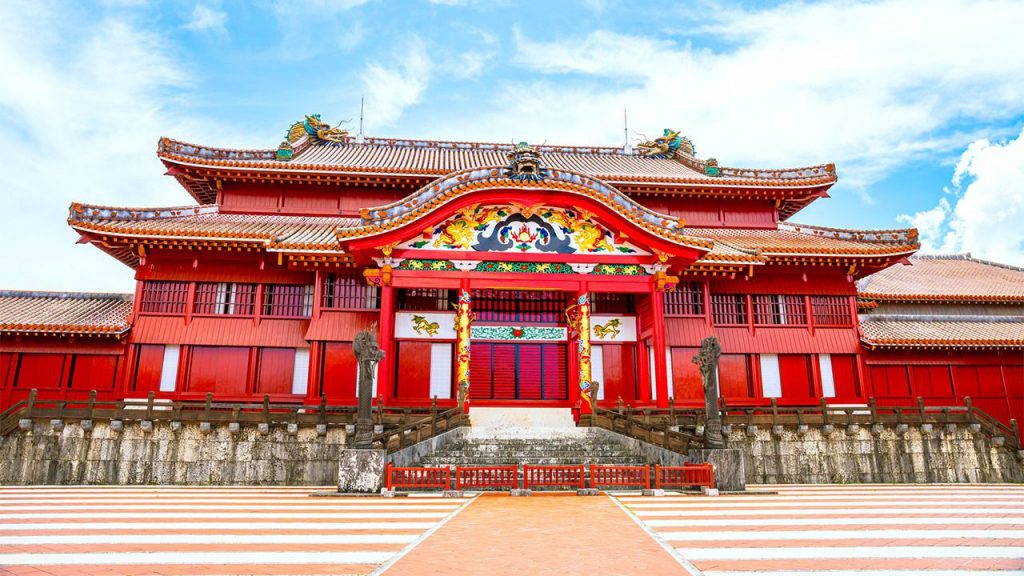 ปราสาทชูริ (Shuri Castle) โอกินาว่า