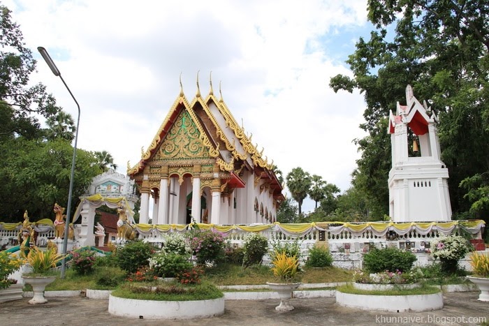 หลวงพ่อนาค วัดมัชฌิมาวาส จังหวัดอุดรธานี อธิษฐานเรื่องความรัก สุขสมหวังตามที่คิด